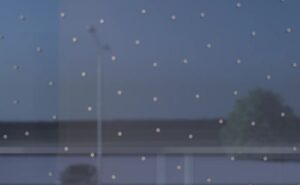 Miten pimennettävä lasi toimii ja miten valita oikea ratkaisu eri huonetiloihin?